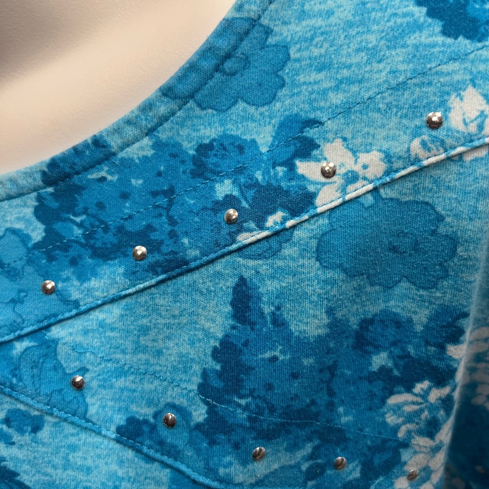 Kim Rogers 3/4 Sleeve Top - Picture 3 of 8